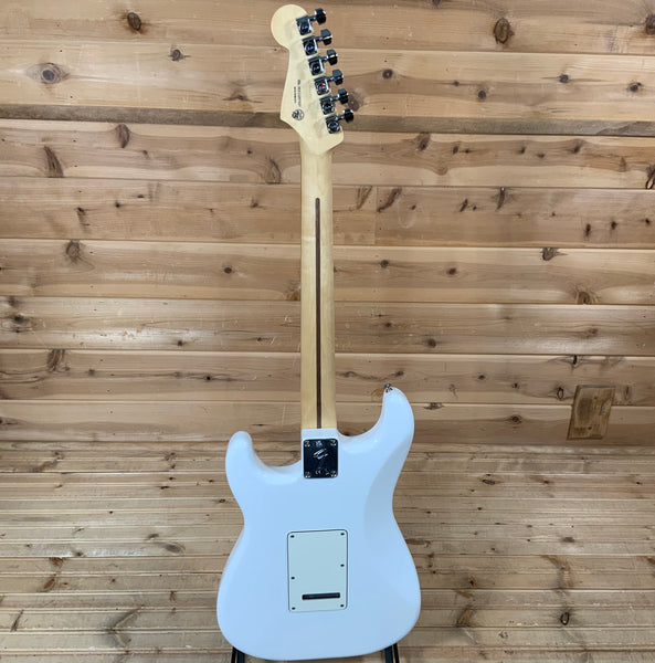 Fender Player Stratocaster Electric Guitar - Polar White